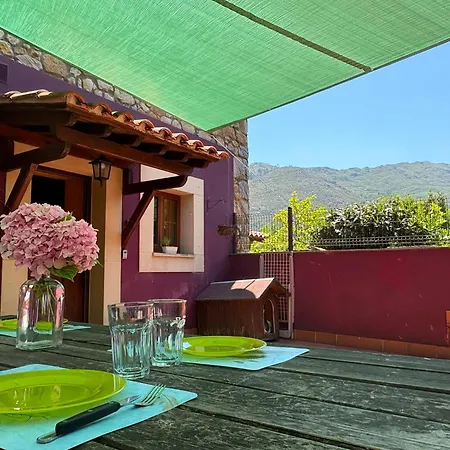 Ferienhaus La Tenada , Relax En Mar Y Montana Ribadesella